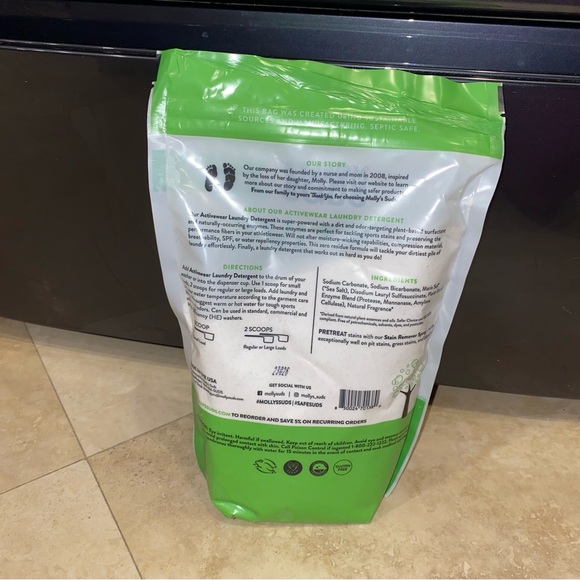 Plus sides active wear laundry powder - Picture 2 of 7